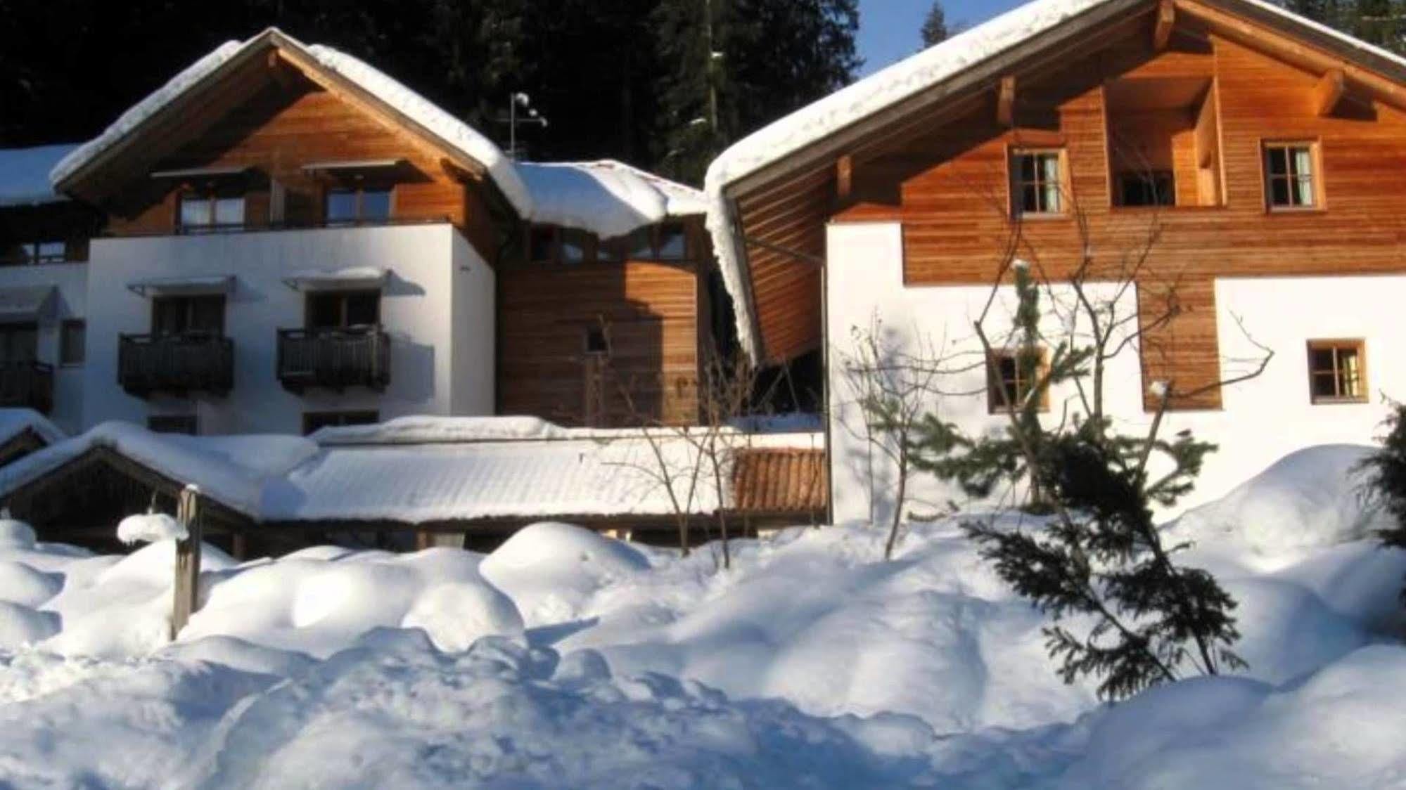 Hotel Bad Schoergau Sarentino Exterior photo