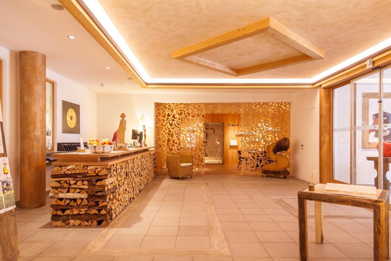 Hotel Bad Schoergau Sarentino Exterior photo